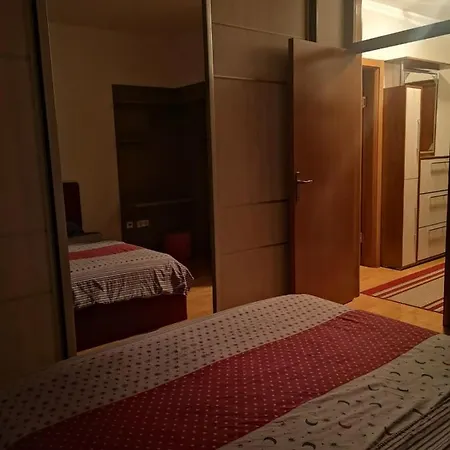 아파트 Stan Na Dan Sofi 바냐루카
